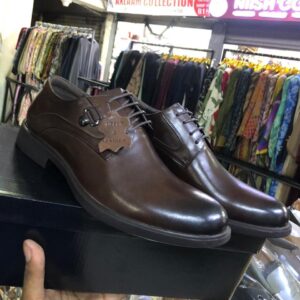Elegant Brown Leather Derby Dress Shoes